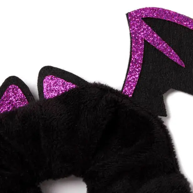 Bat wing scrunchie. Dia.10cm